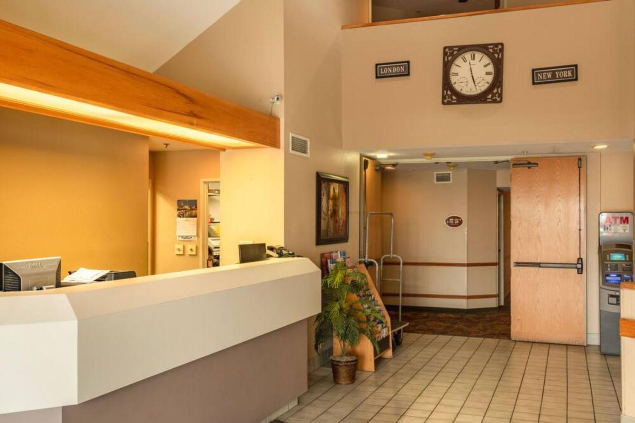 Oyo Hotel Lincoln Airport Ne, Hwy 80 Εξωτερικό φωτογραφία