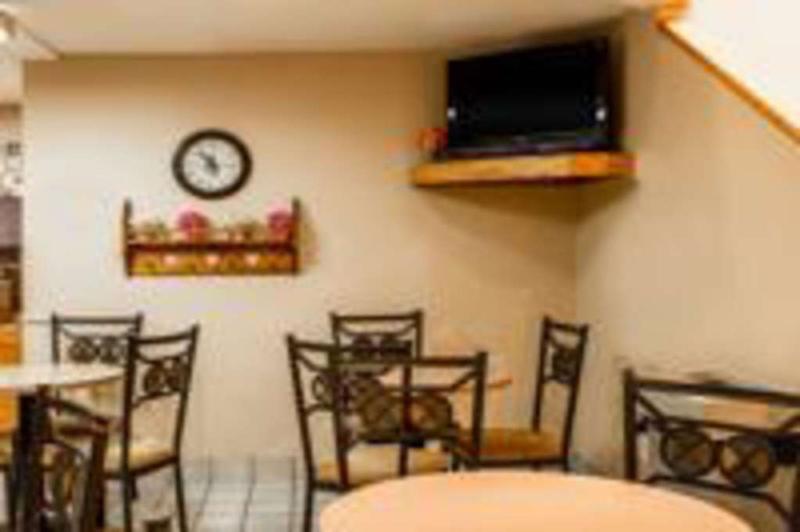 Oyo Hotel Lincoln Airport Ne, Hwy 80 Εξωτερικό φωτογραφία